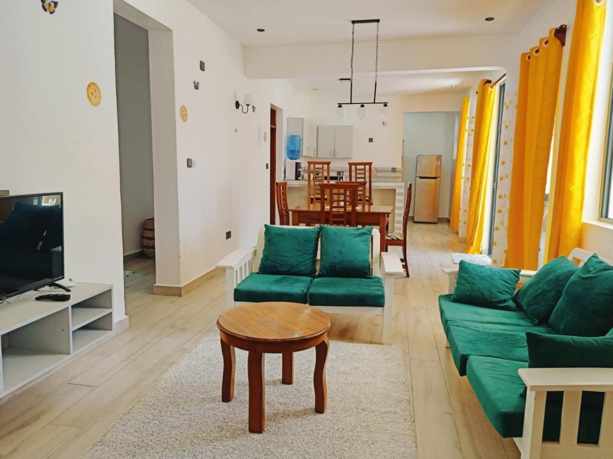 V-Szameitat Homes, Kongo River Diani Beach Exteriör bild