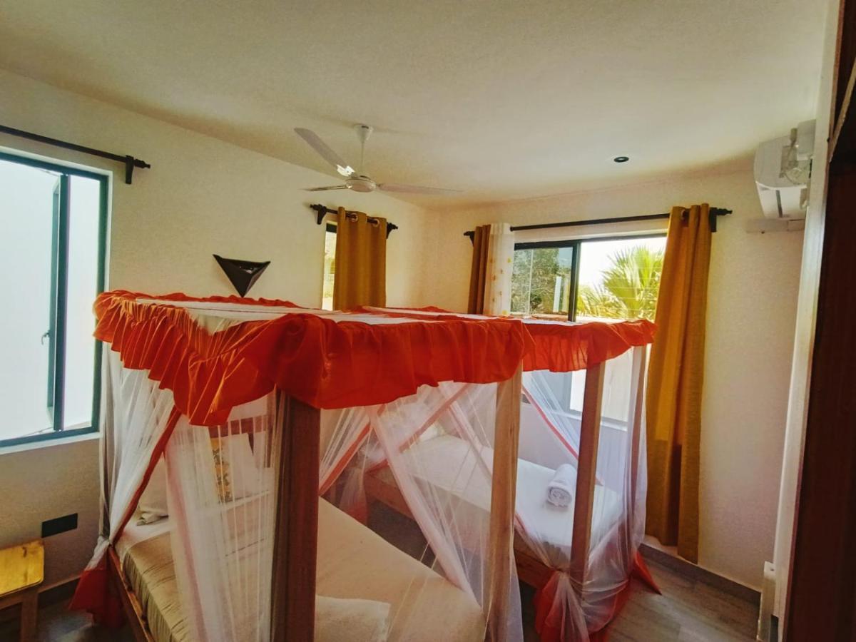 V-Szameitat Homes, Kongo River Diani Beach Exteriör bild